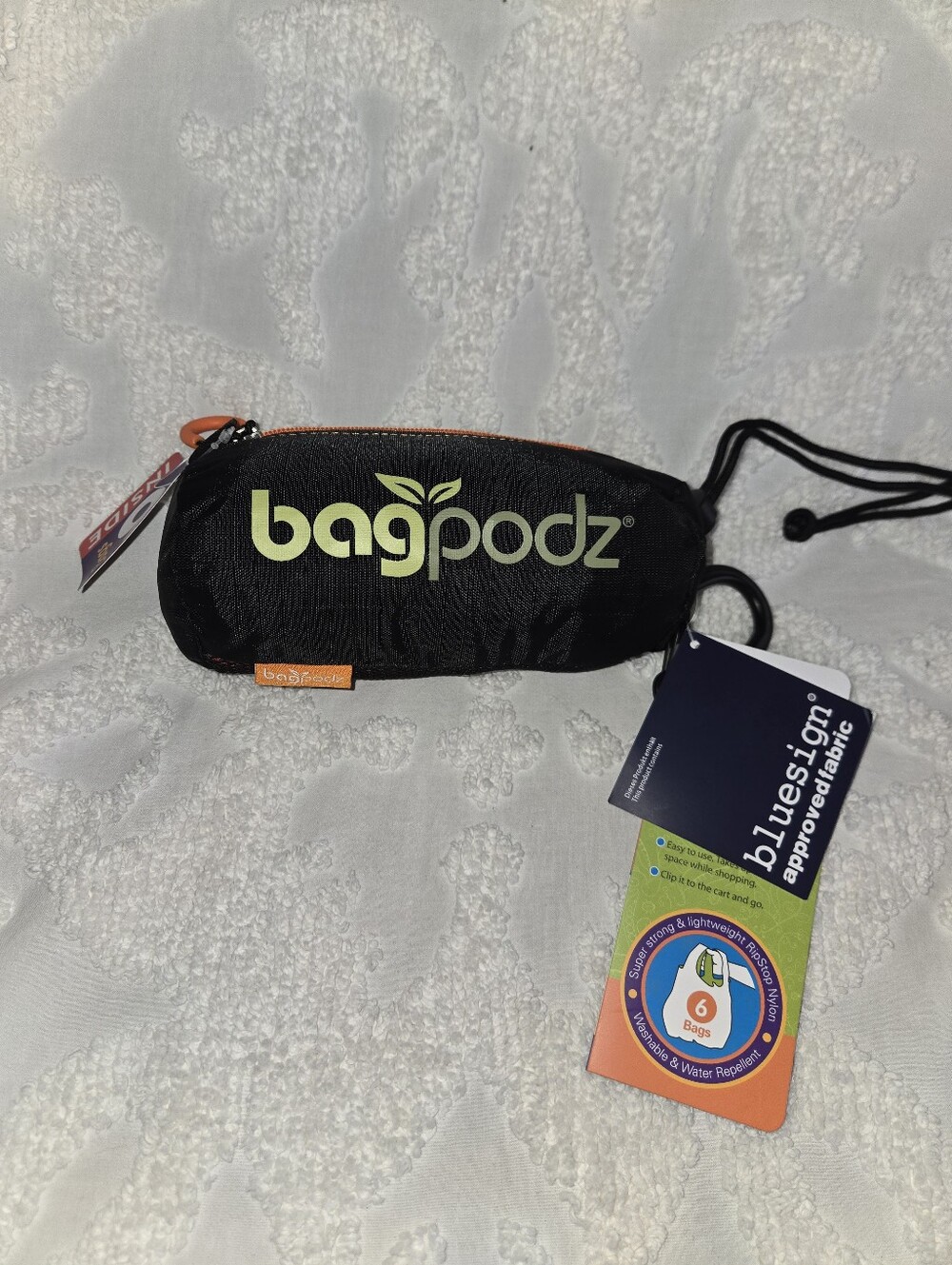 NWT Bagpodz Eco Friendly 6 Reuseable Bags In Carry Case With Carabiner